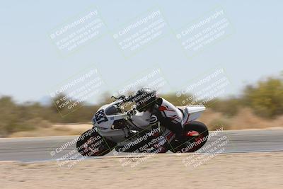 media/Apr-20-2025-CVMA (Sun) [[39090e8767]]/Race 9-Formula LW Twins Shootout/